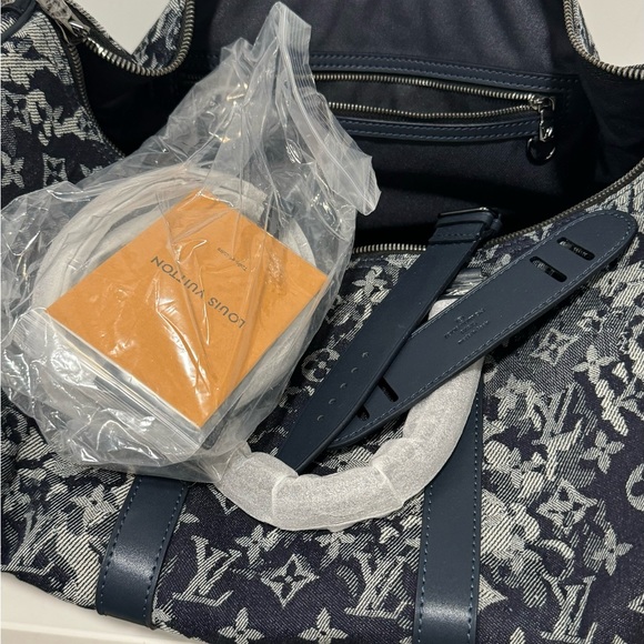 Louis Vuitton Virgil Abloh Blue Monogram Tapestry Canvas Keepall Bandoulière 50 - Picture 10 of 11
